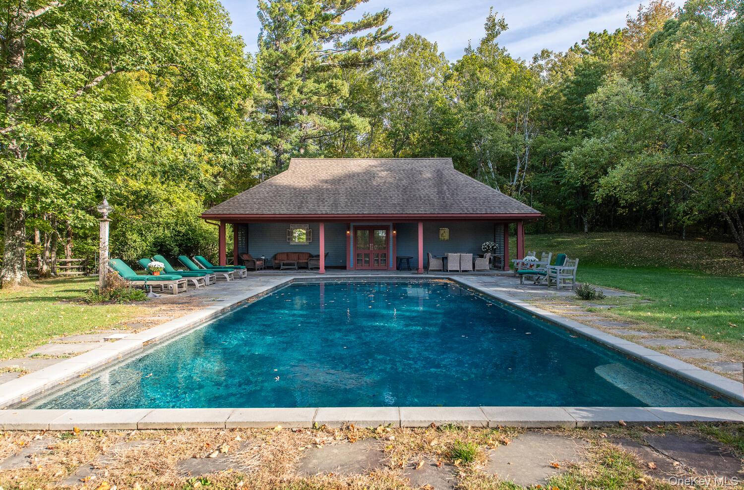 926 Turkey Hill Road, Red Hook, NY 12571