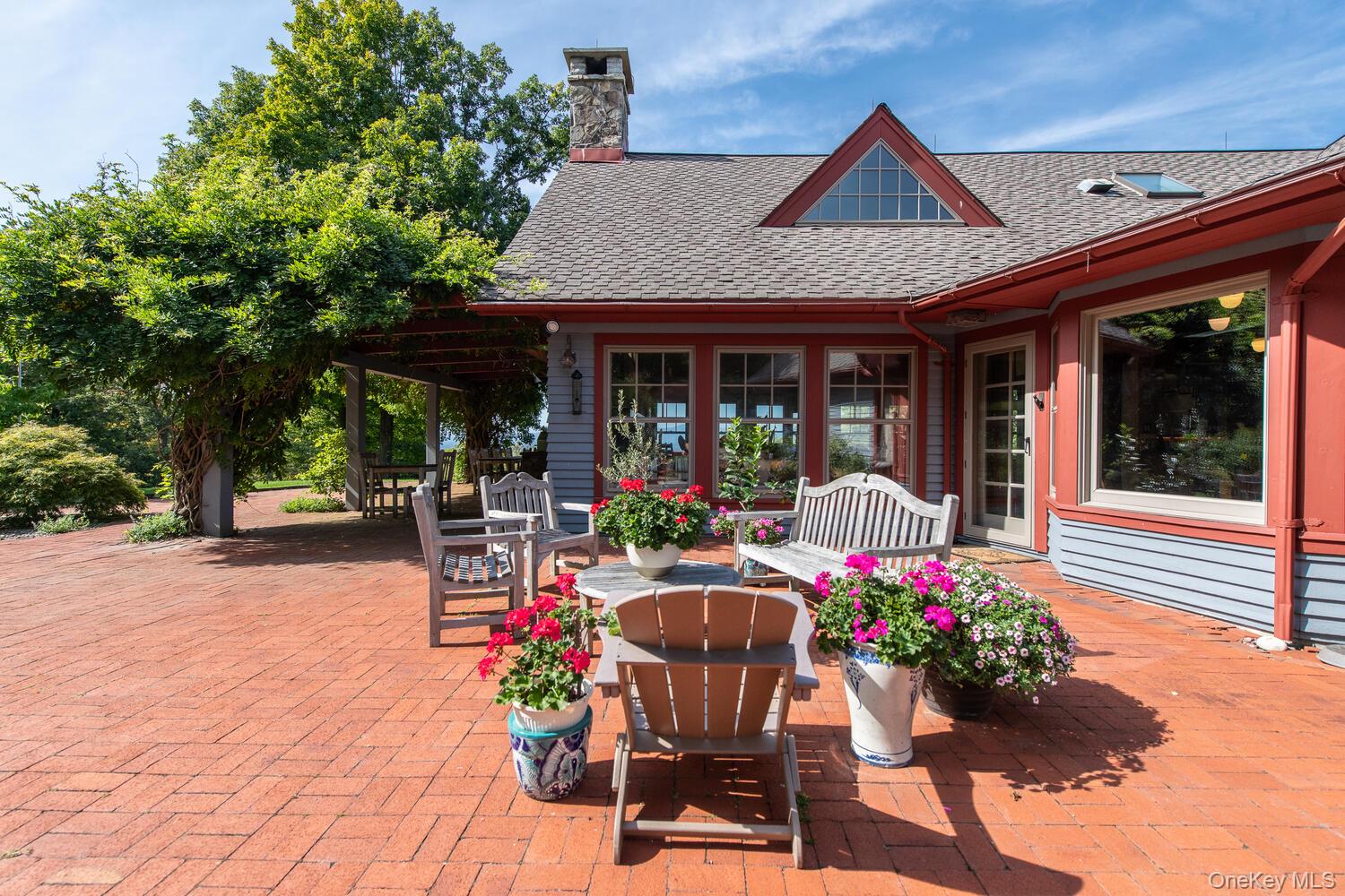 926 Turkey Hill Road, Red Hook, NY 12571