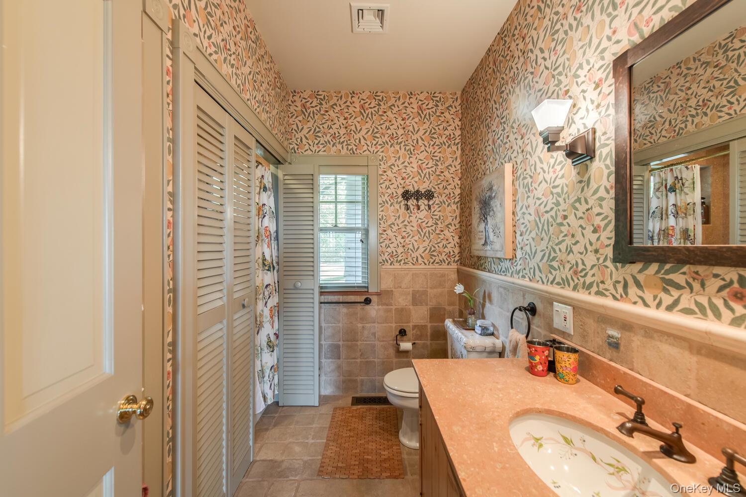 926 Turkey Hill Road, Red Hook, NY 12571