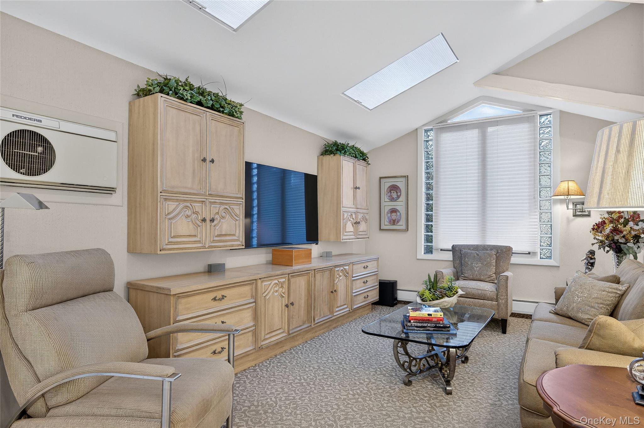 80 Walnut Drive, East Hills, NY 11576