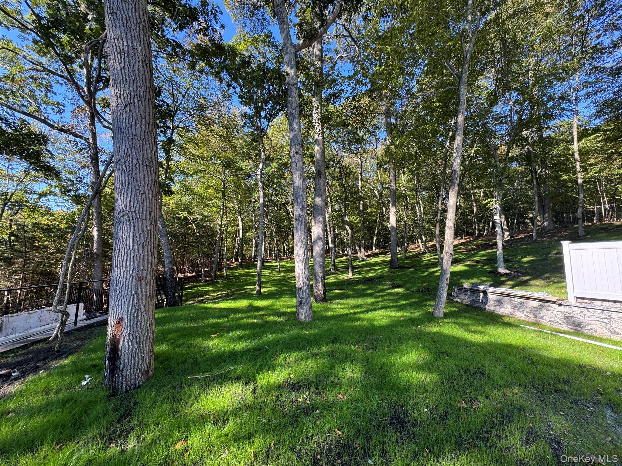 7 Riverview Terrace, Smithtown, NY 11787