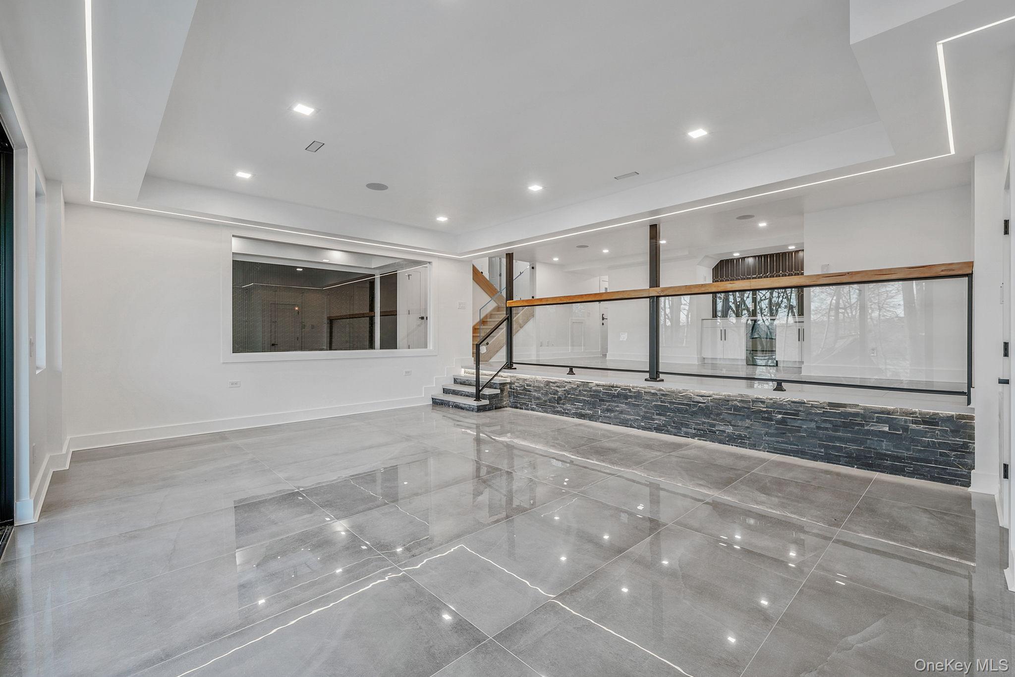 7 Riverview Terrace, Smithtown, NY 11787