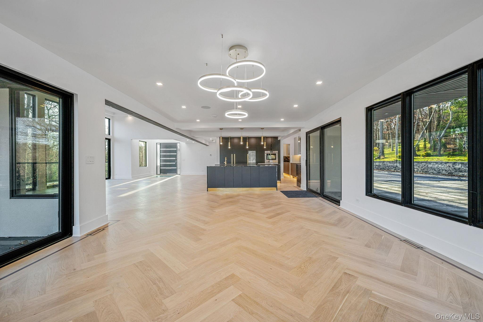 7 Riverview Terrace, Smithtown, NY 11787