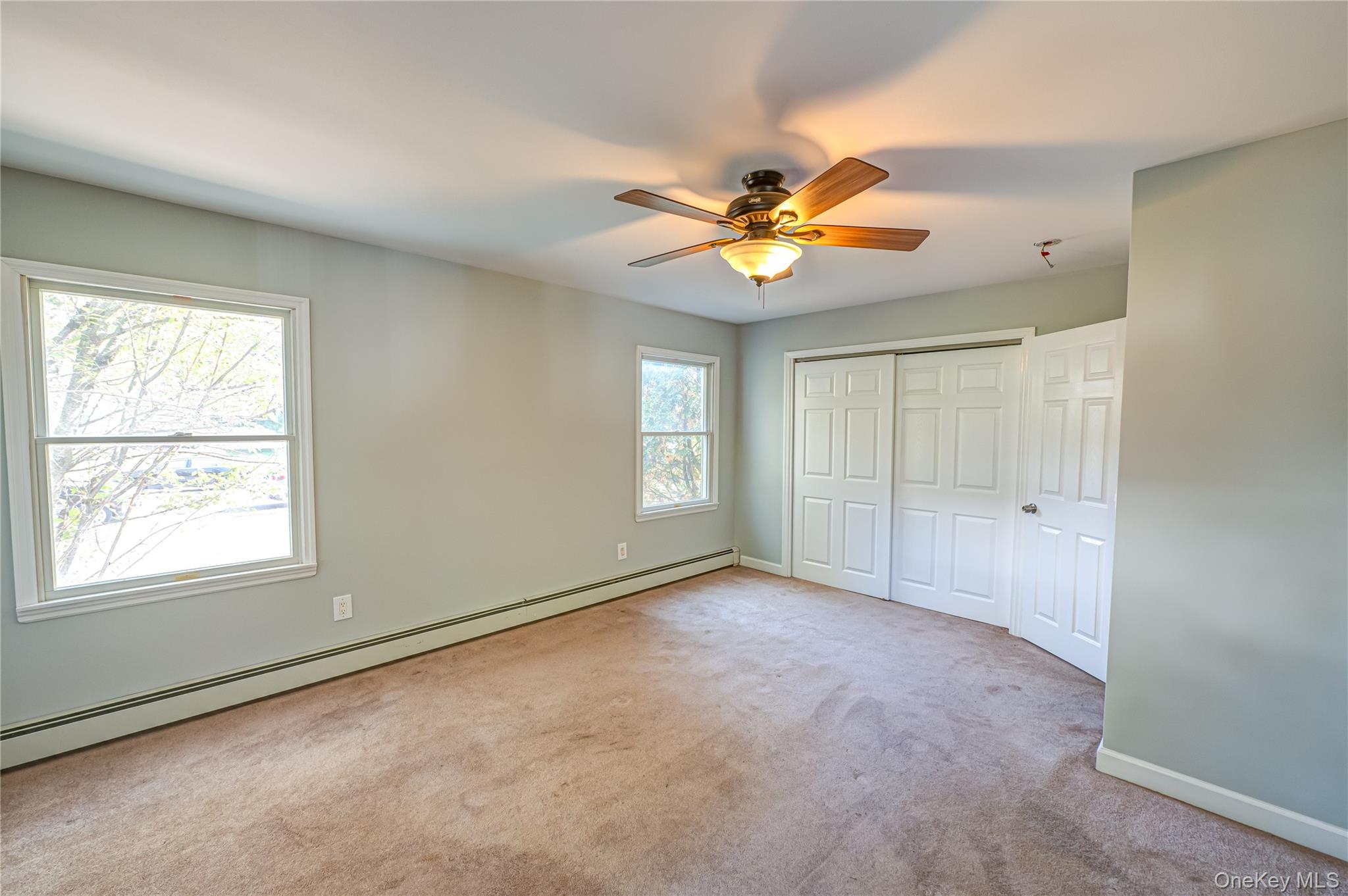 81 Kenwood Drive, Bohemia, NY 11716