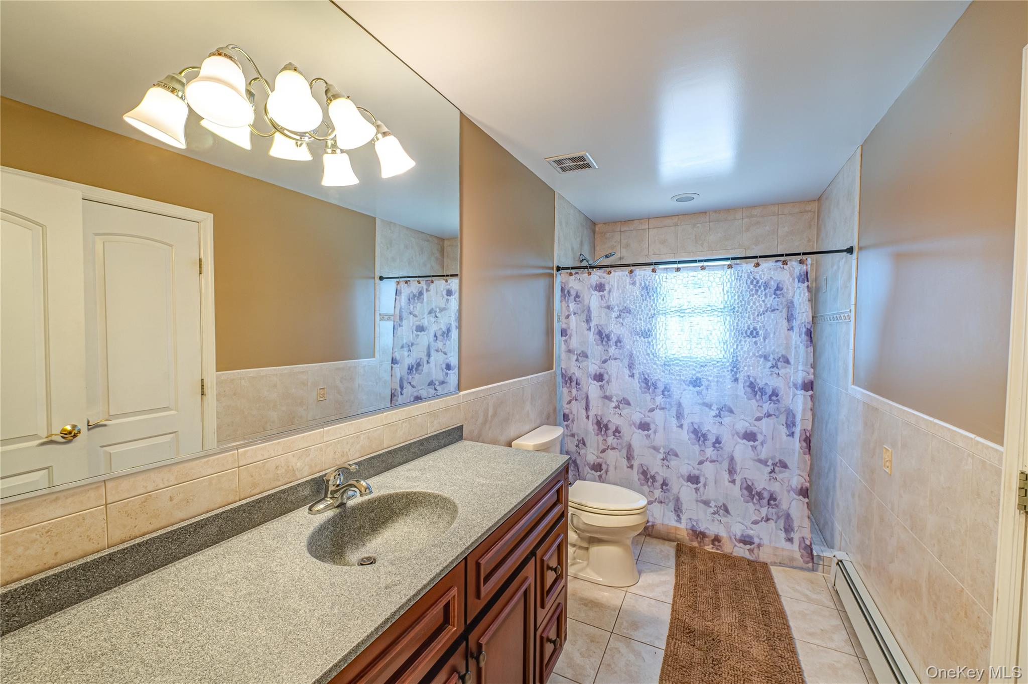 81 Kenwood Drive, Bohemia, NY 11716