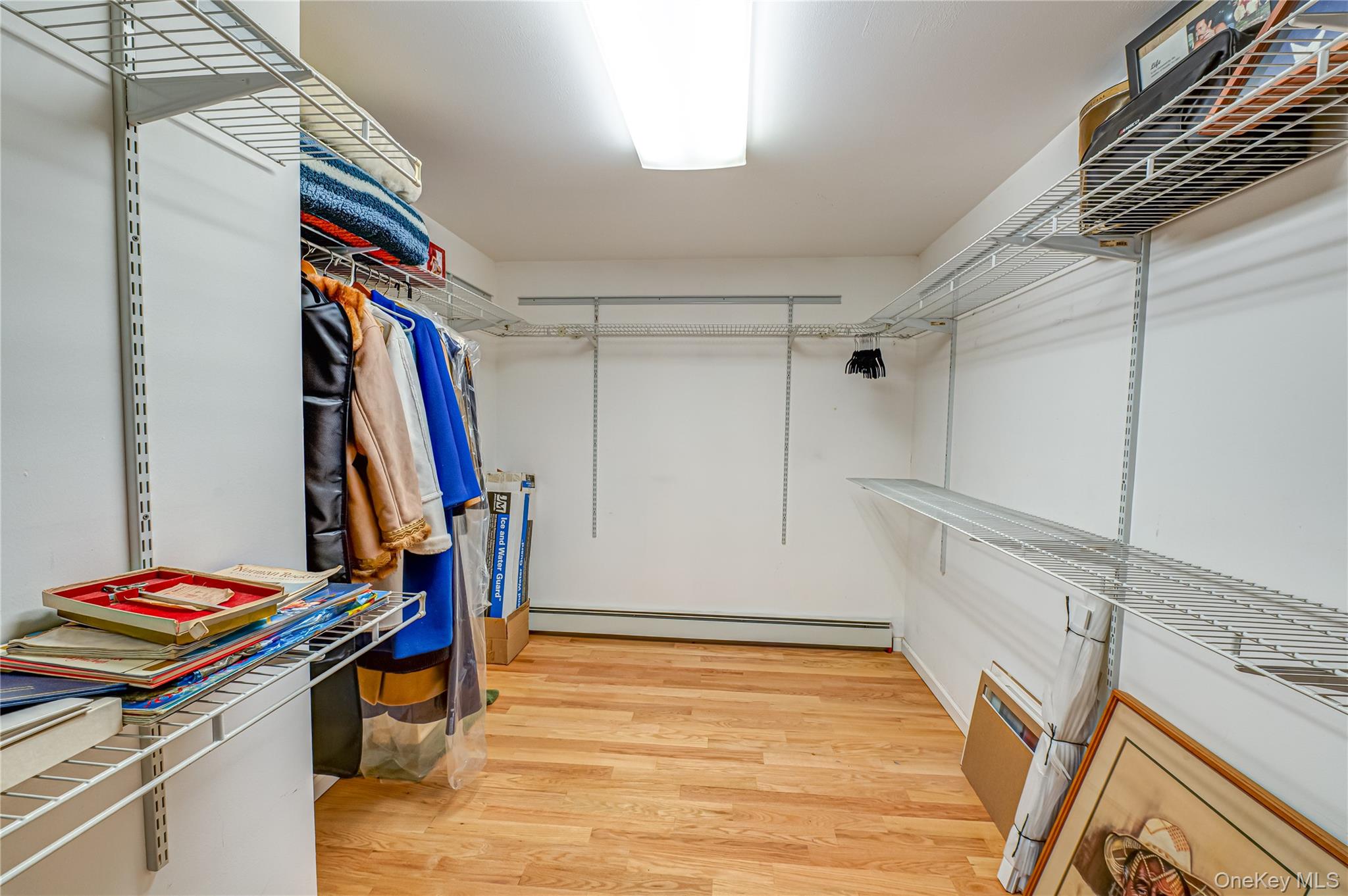 81 Kenwood Drive, Bohemia, NY 11716