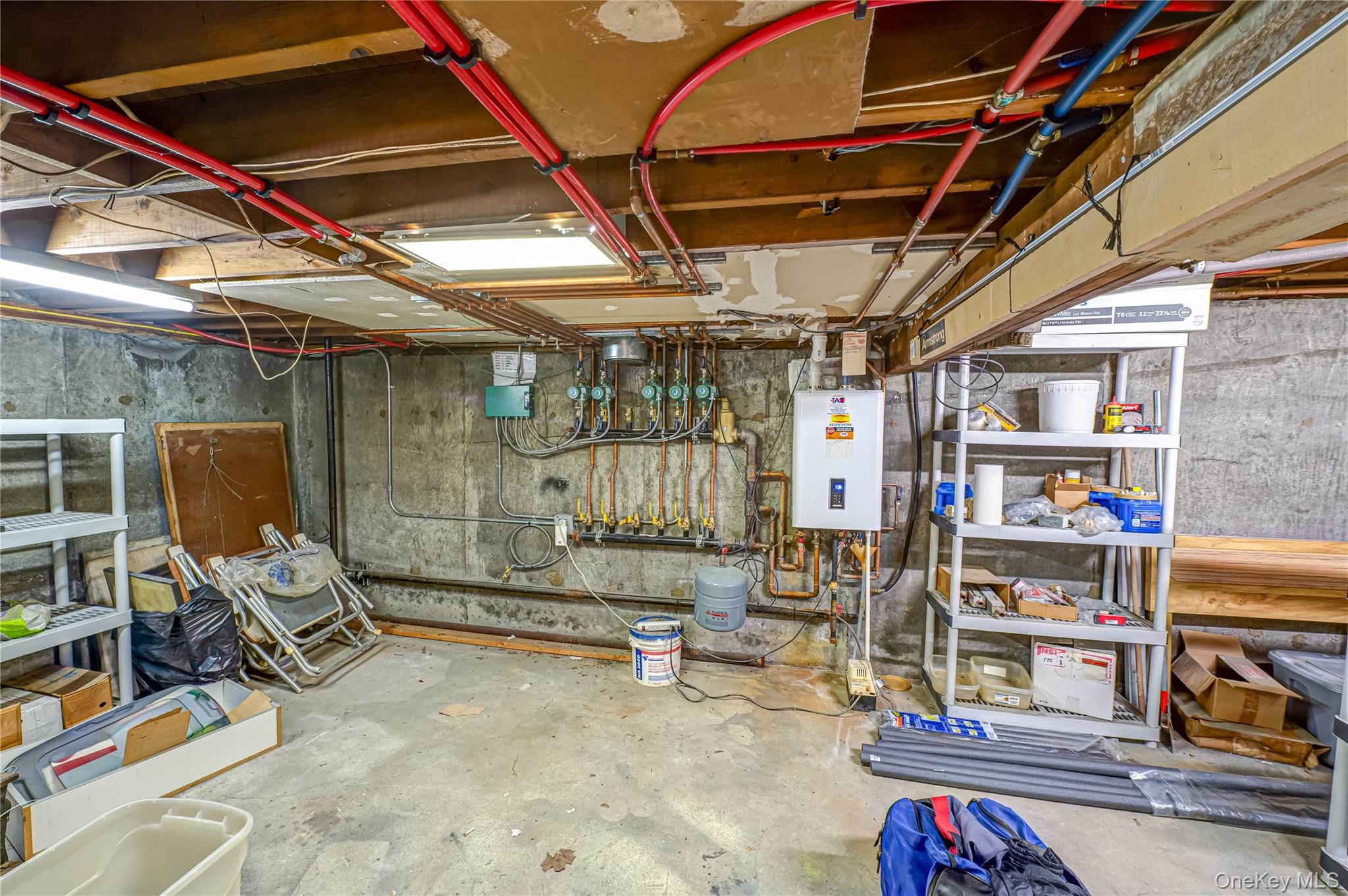 81 Kenwood Drive, Bohemia, NY 11716