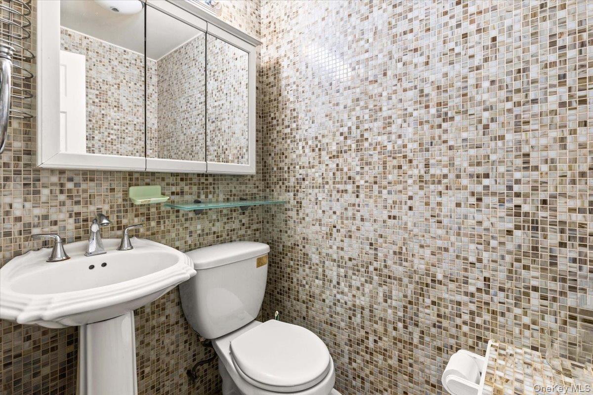 3339 Kingsland Avenue, Bronx, NY 10469