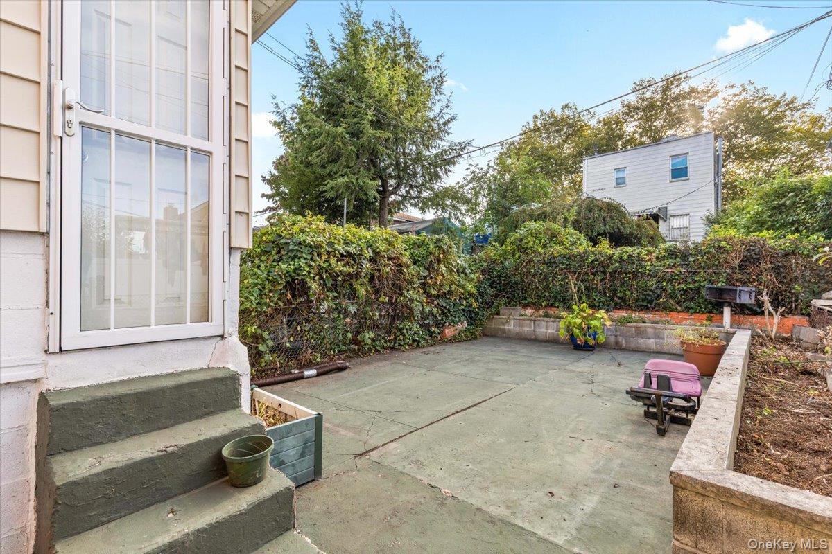 3339 Kingsland Avenue, Bronx, NY 10469