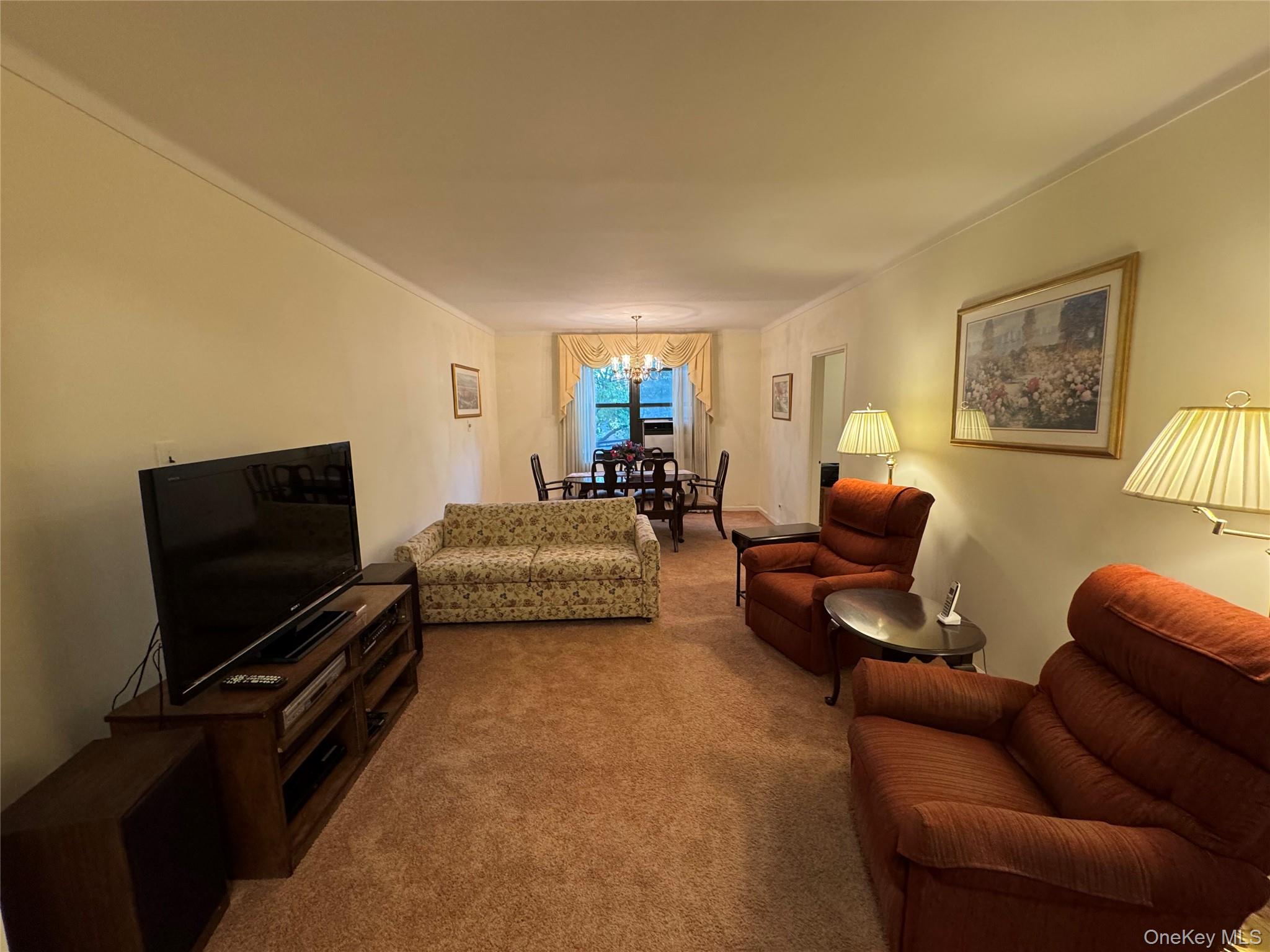 69-60 108th Street # 211, Forest Hills, NY 11375