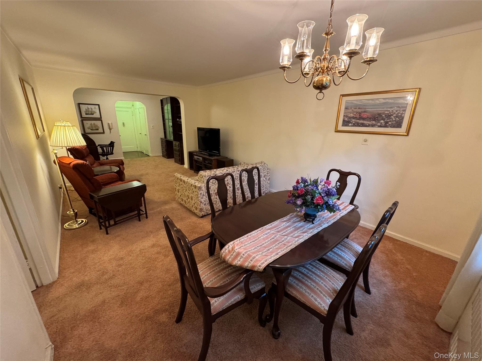 69-60 108th Street # 211, Forest Hills, NY 11375