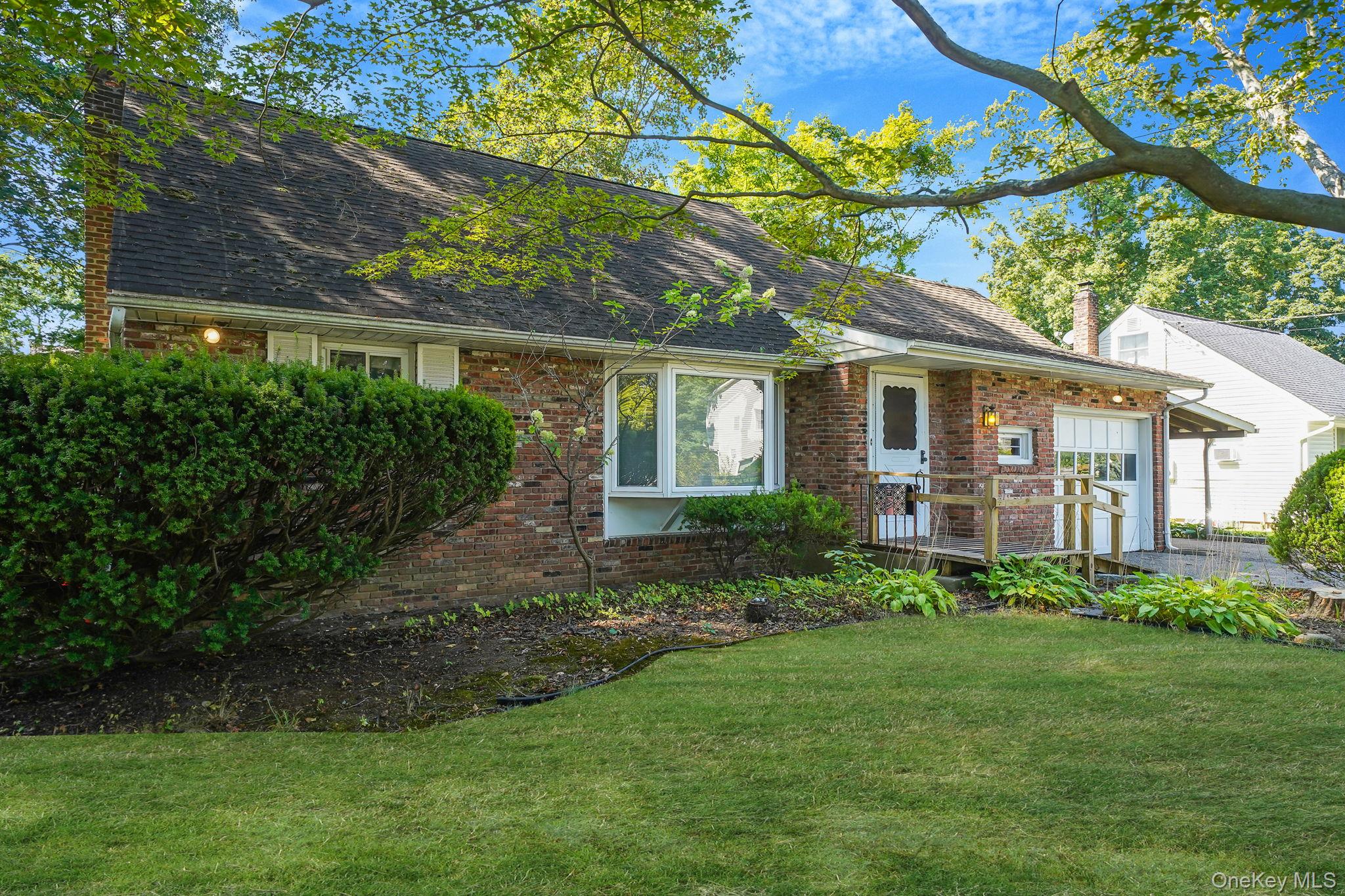 25 Hazard Avenue, Huntington Station, NY 11746