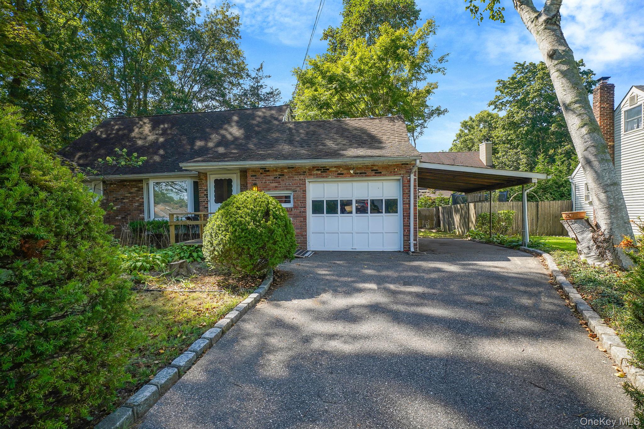 25 Hazard Avenue, Huntington Station, NY 11746