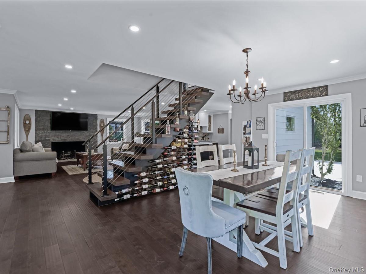 10 Smith Street, Center Moriches, NY 11934