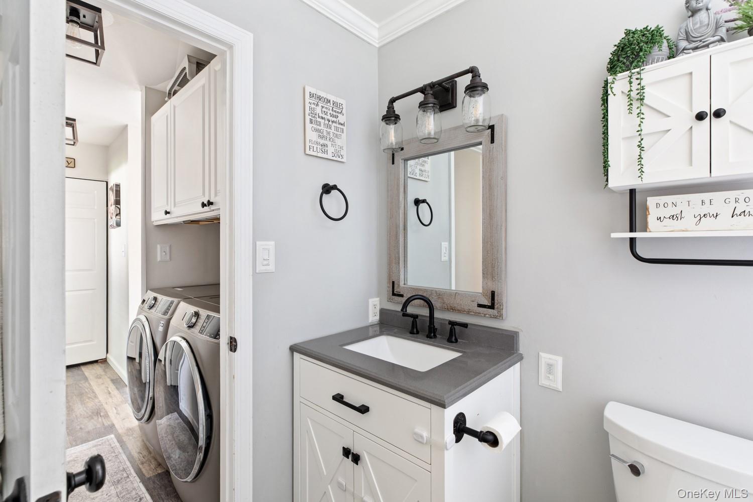 19 Carson Lane, Medford, NY 11763