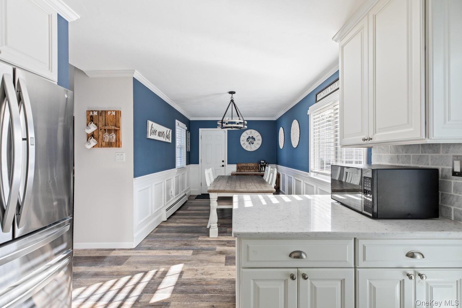 19 Carson Lane, Medford, NY 11763