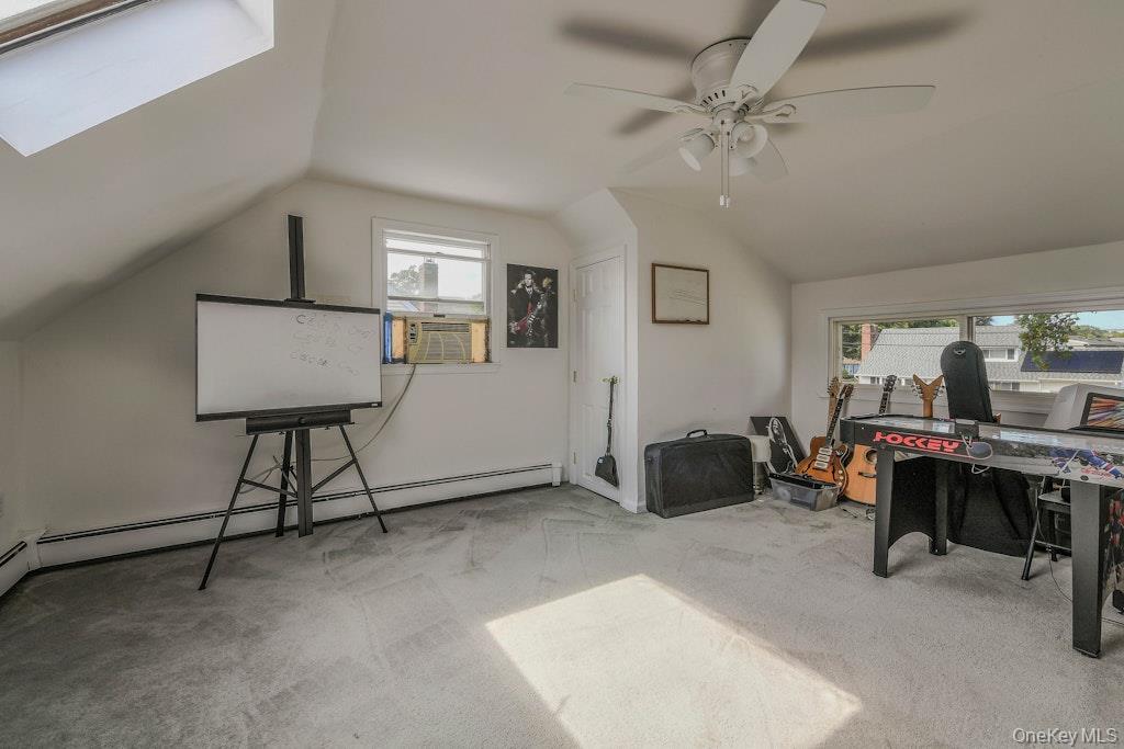 170 Wickfield Lane, North Babylon, NY 11703