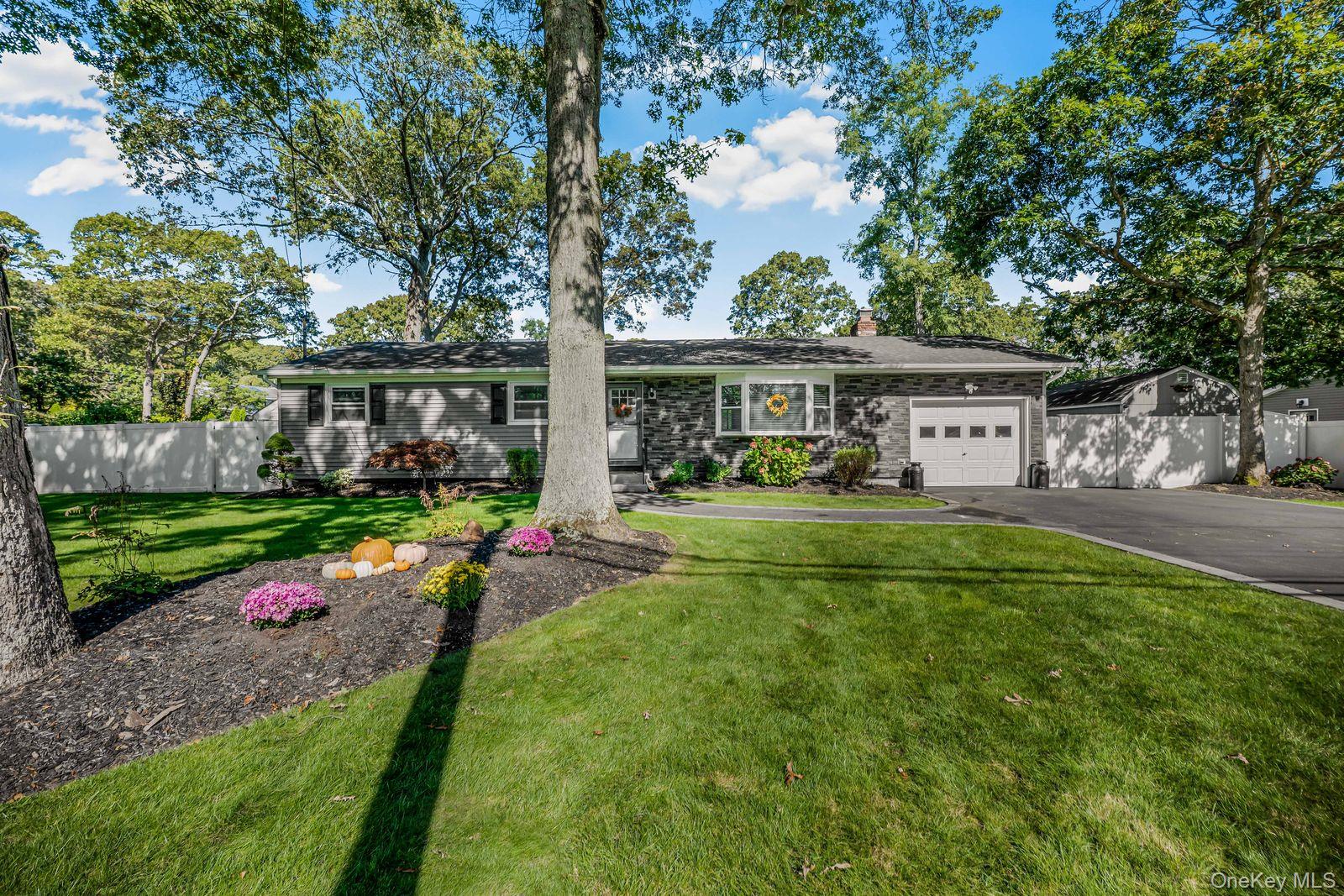 7 Plymouth Street, Centereach, NY 11720