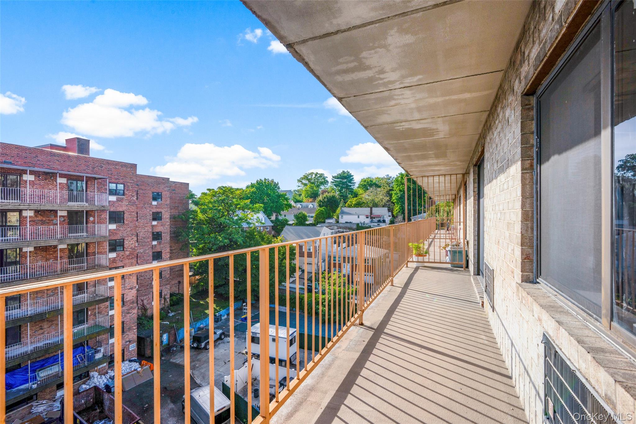 687 Bronx River Road # 7C, Yonkers, NY 10704