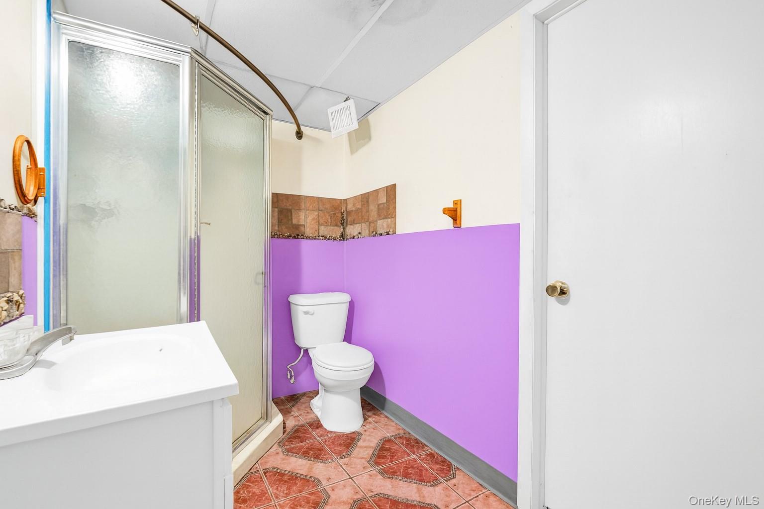 293 Pennsylvania Avenue, Roosevelt, NY 11575