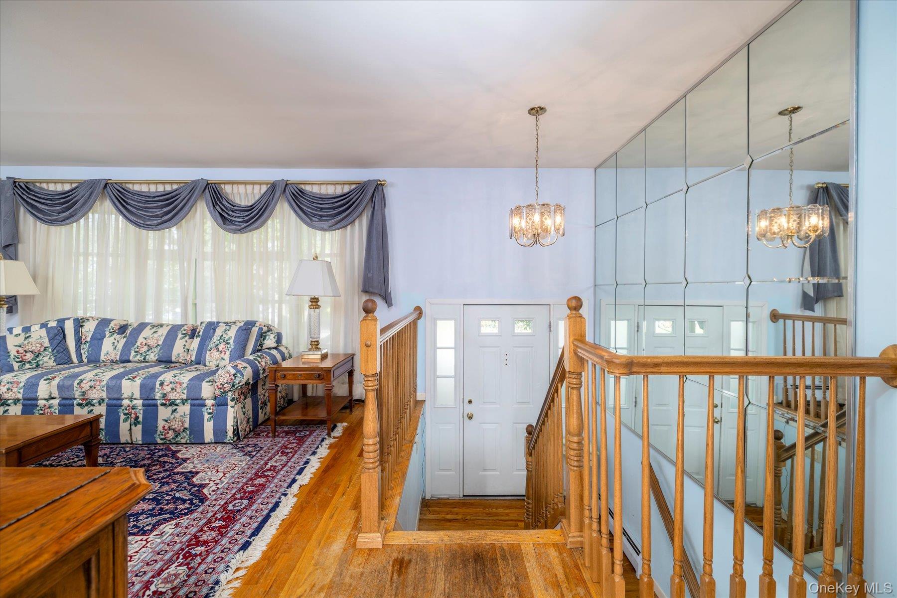 33 Starks Place, Lynbrook, NY 11563