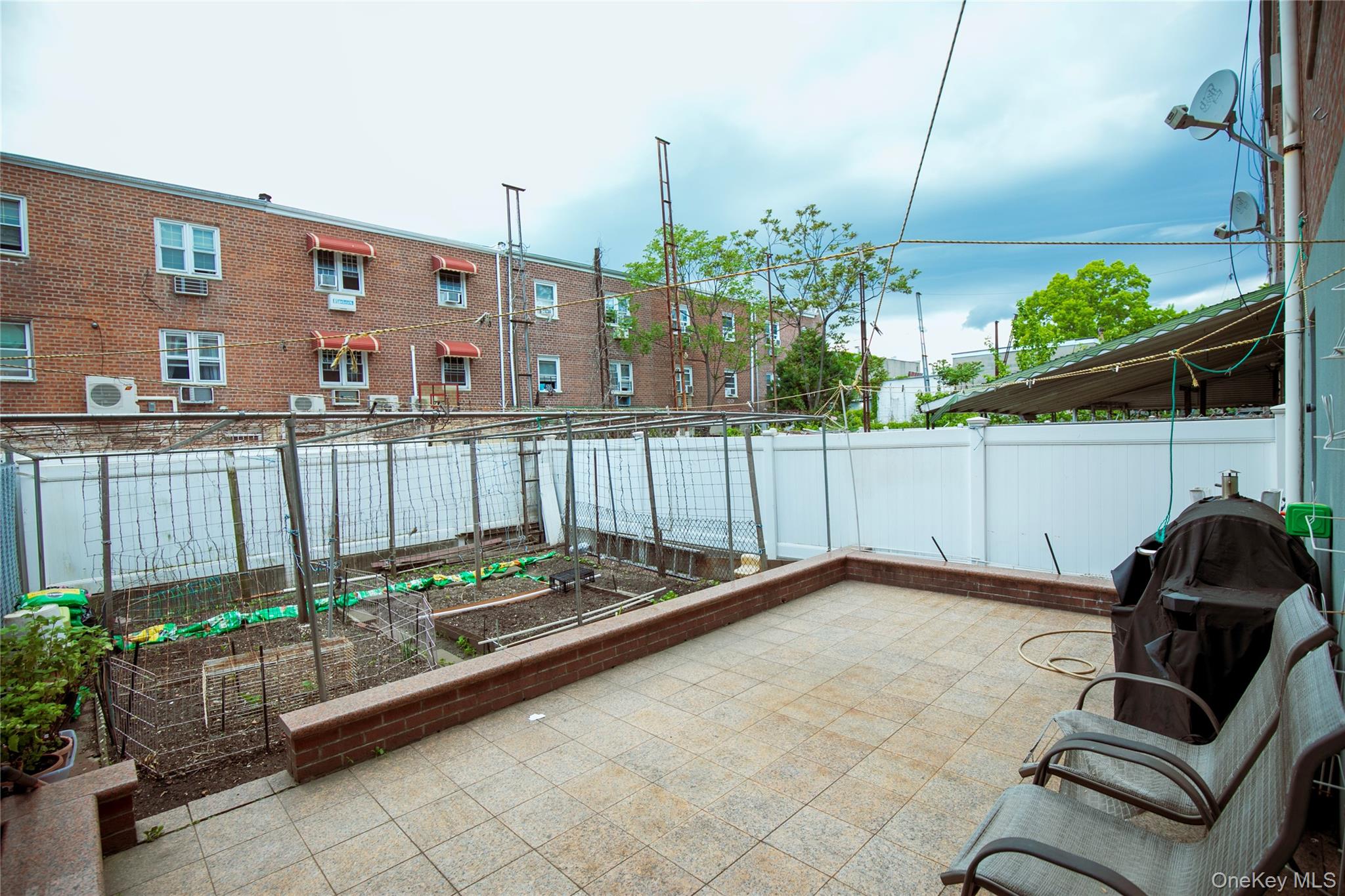 10124 78th Street, Ozone Park, NY 11416