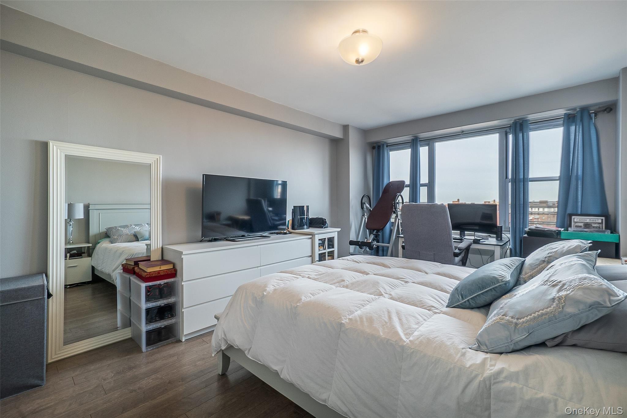 85-15 Main Street # J12, Briarwood, NY 11435