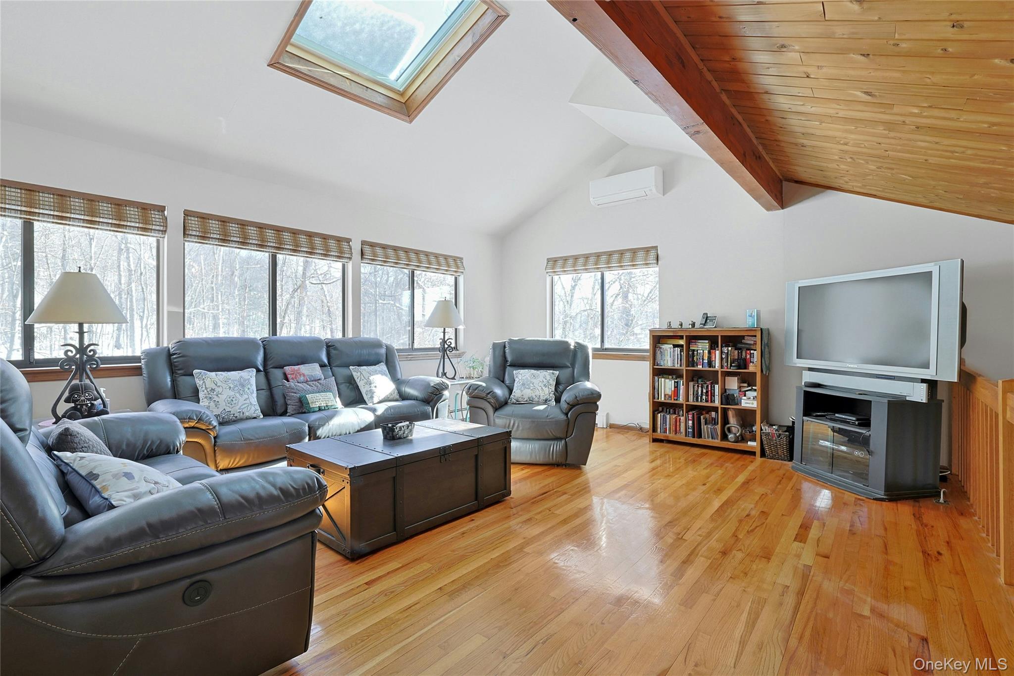 31 Powder Horn Road, Cortlandt Manor, NY 10567