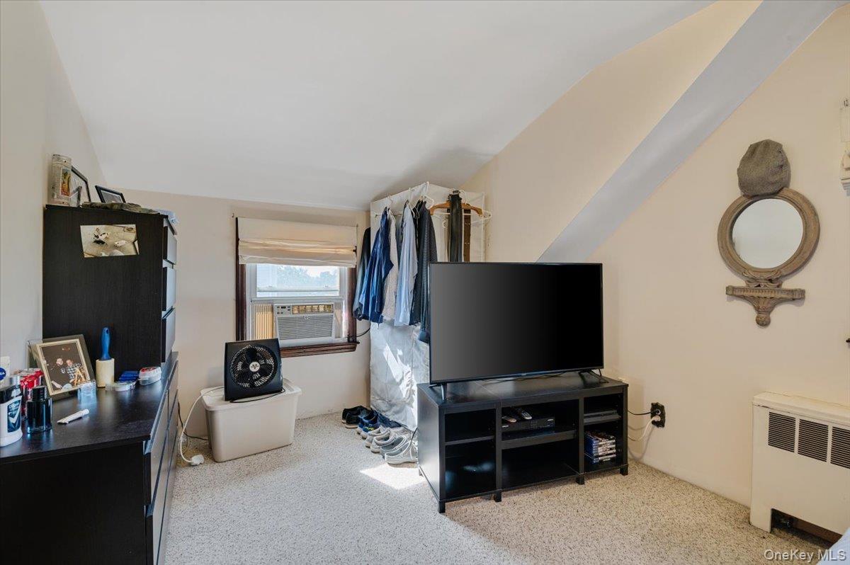 3520 Mallard Road, Levittown, NY 11756