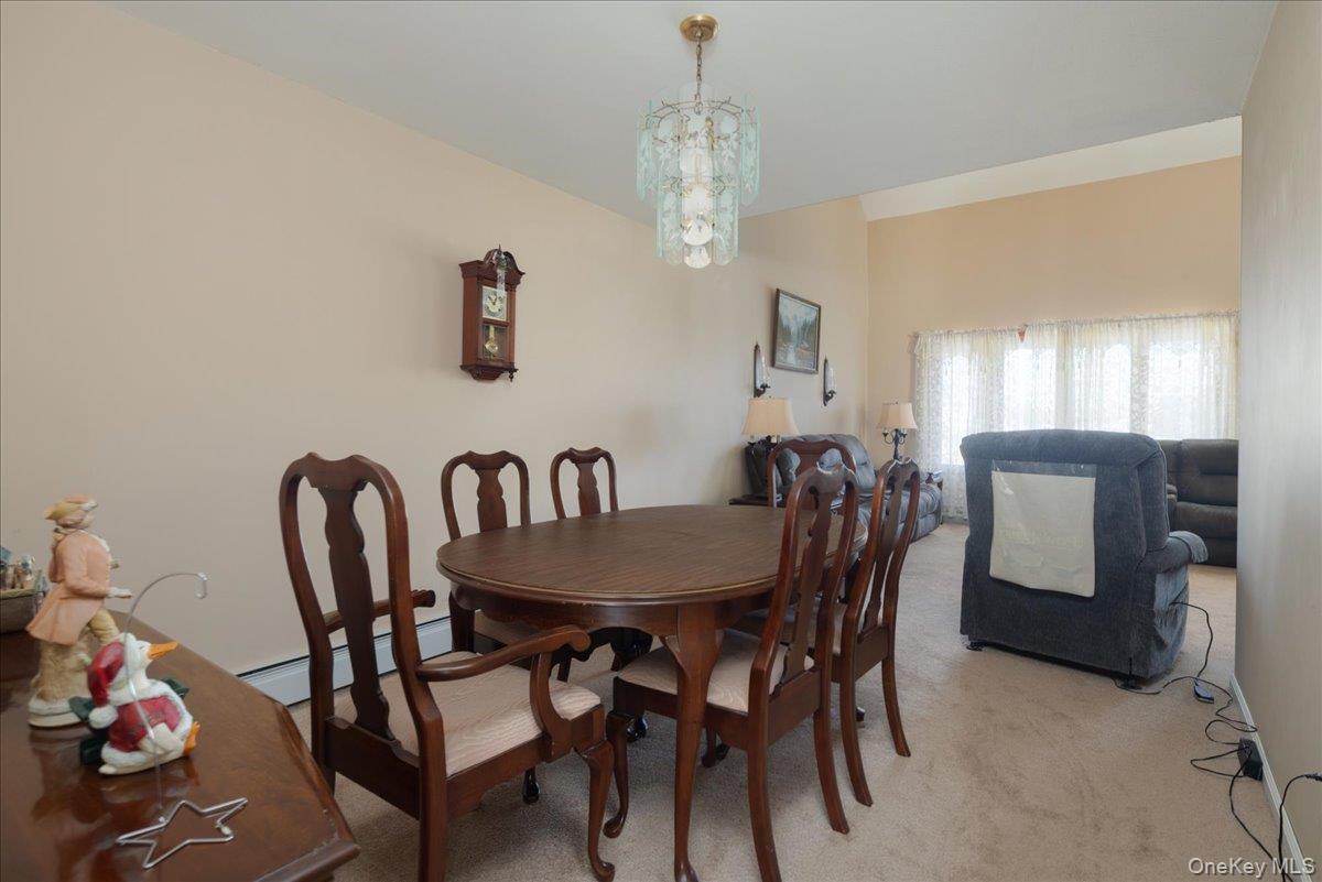 31 Parente Lane N, Island Park, NY 11558