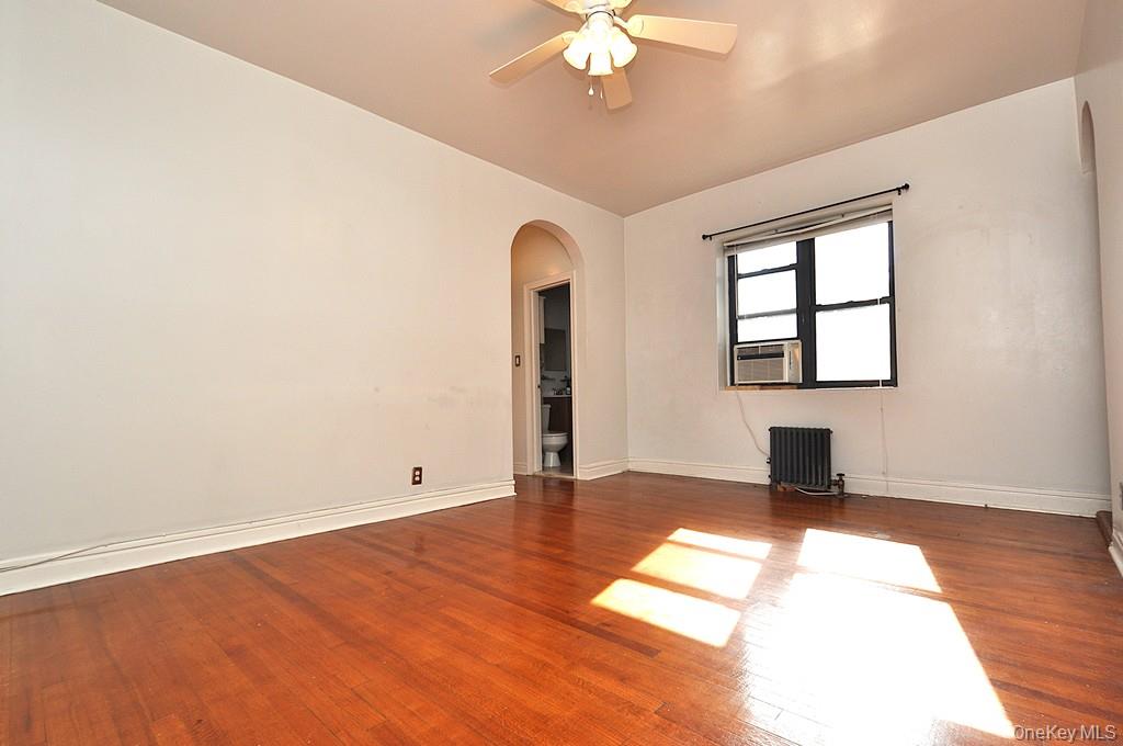 120 Stonelea Place # 3M, New Rochelle, NY 10801