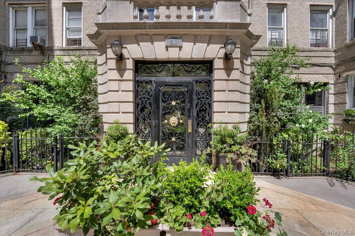 811 Walton Avenue # C15, Bronx, NY 10451