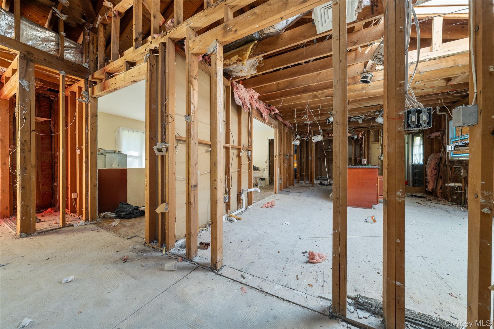 169 Middle Neck Road, Sands Point, NY 11050