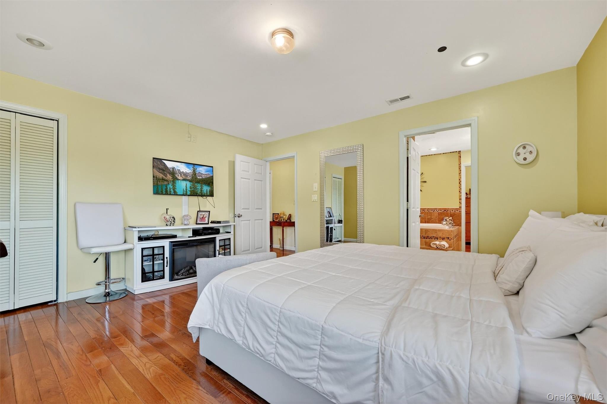 14 Malone Avenue, Garnerville, NY 10923