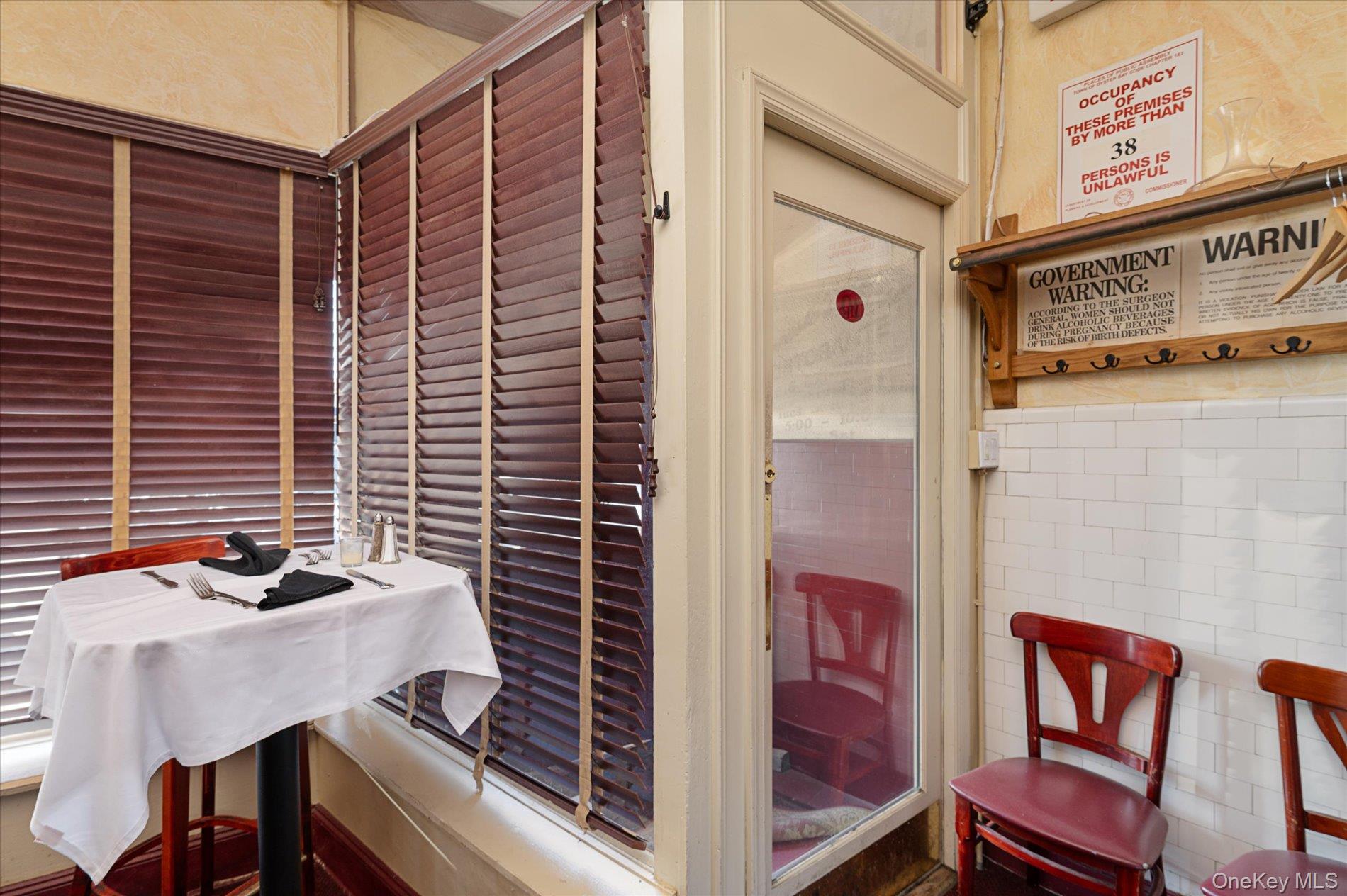 8-12 Railroad Avenue, Glen Head, NY 11545