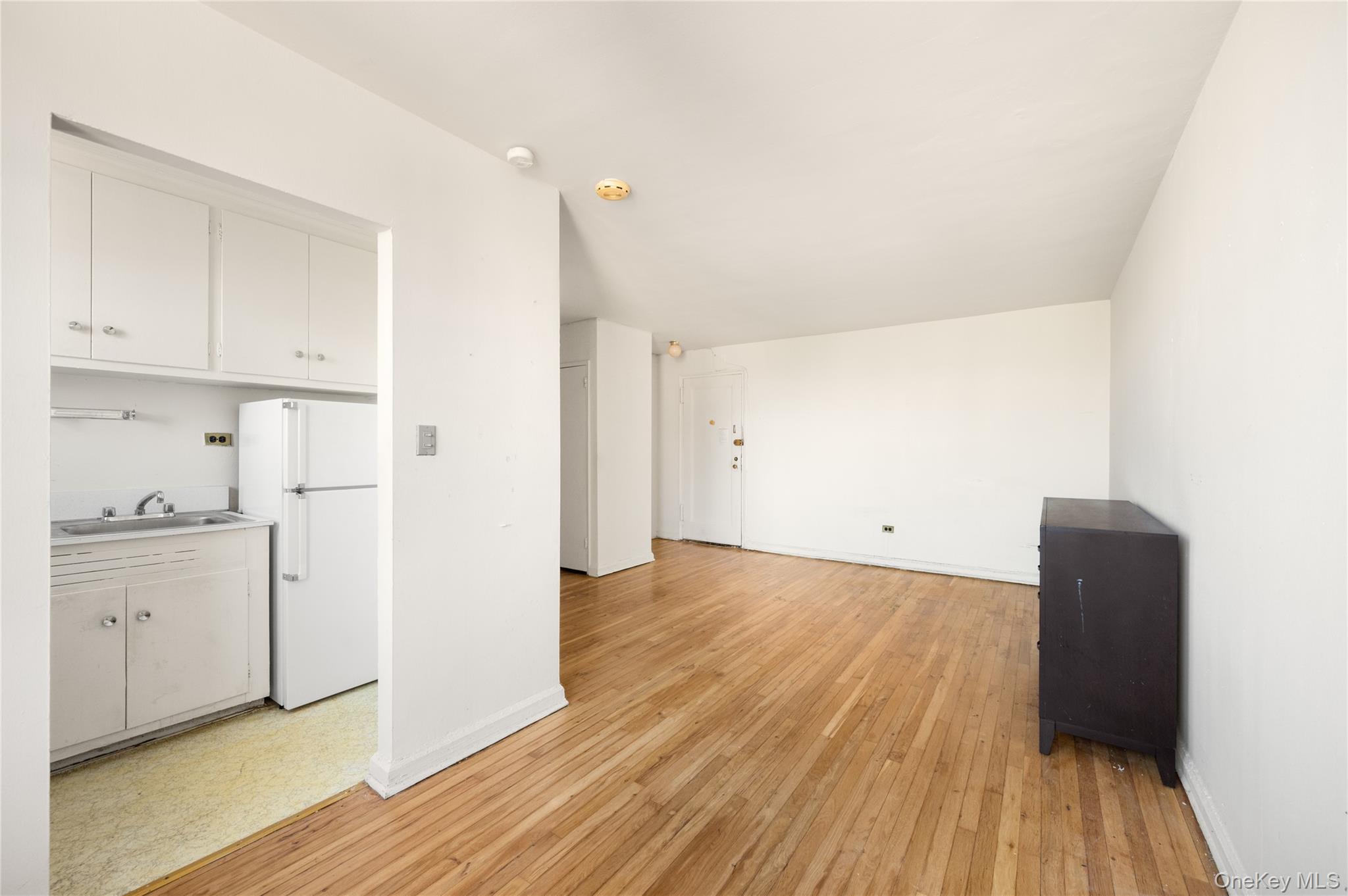 67-25 Clyde Street # 7H, Forest Hills, NY 11375