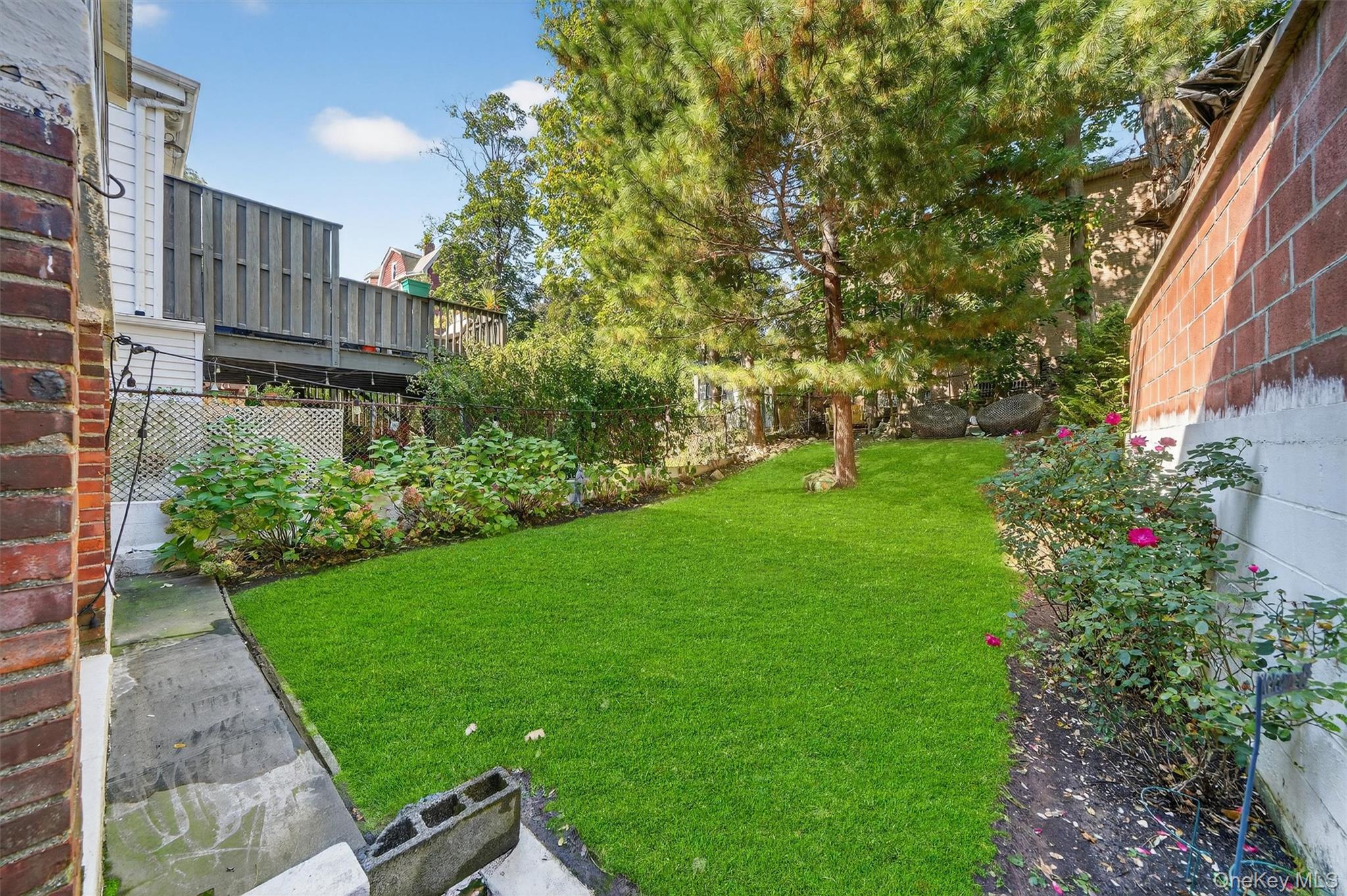 305 W 259th Street, Bronx, NY 10471