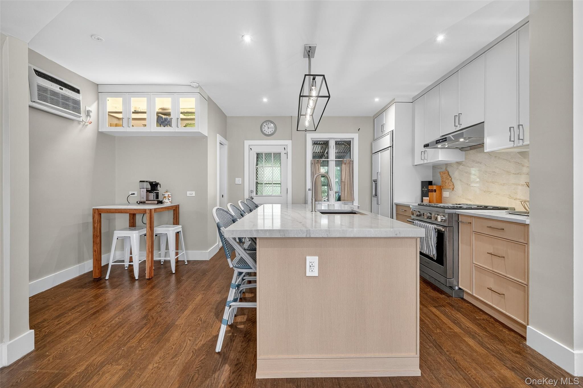 305 W 259th Street, Bronx, NY 10471