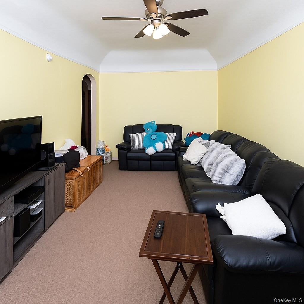 303 E 48th Street, Brooklyn, NY 11203