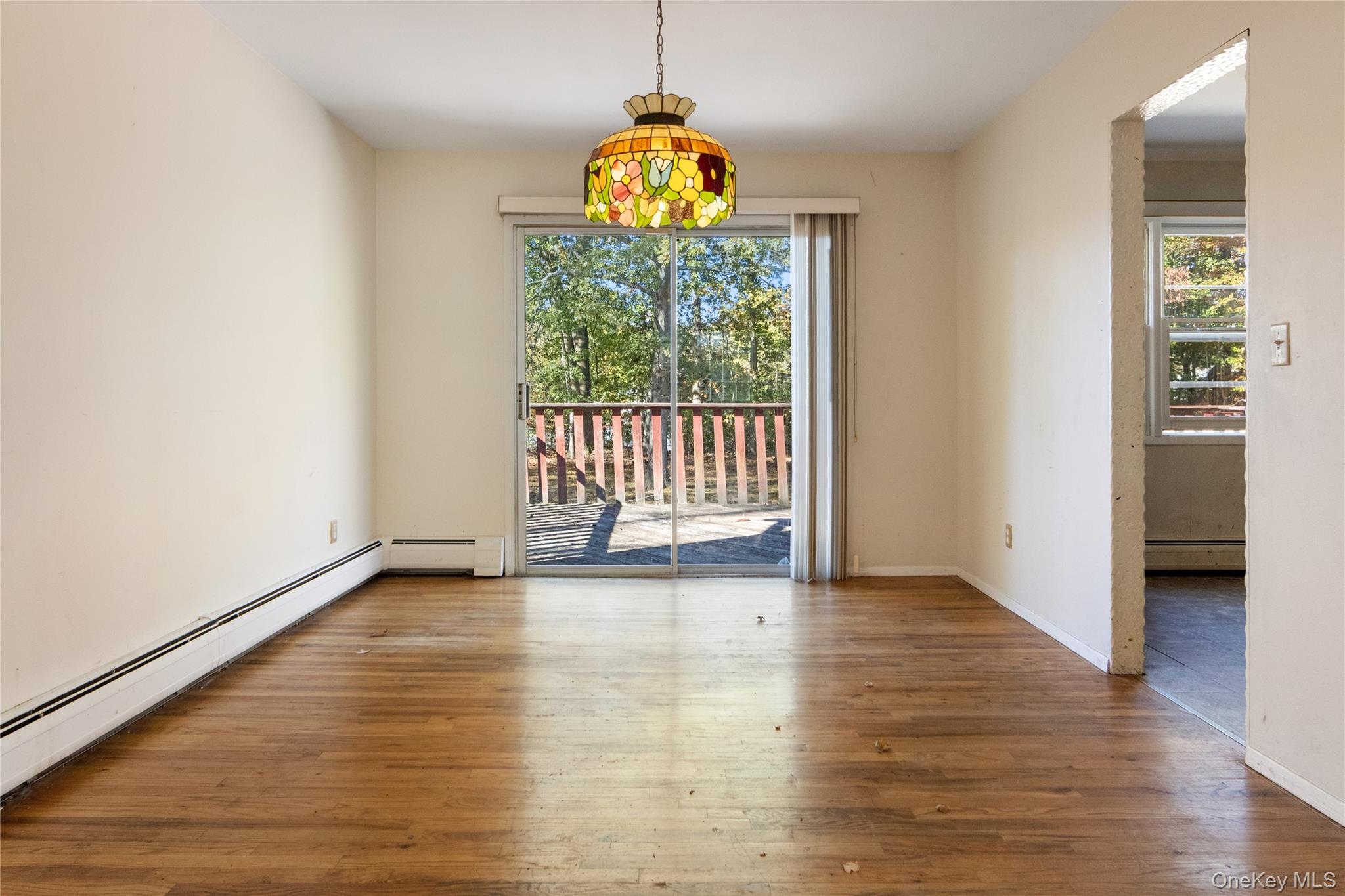 5 Catalpa Court, Bardonia, NY 10954