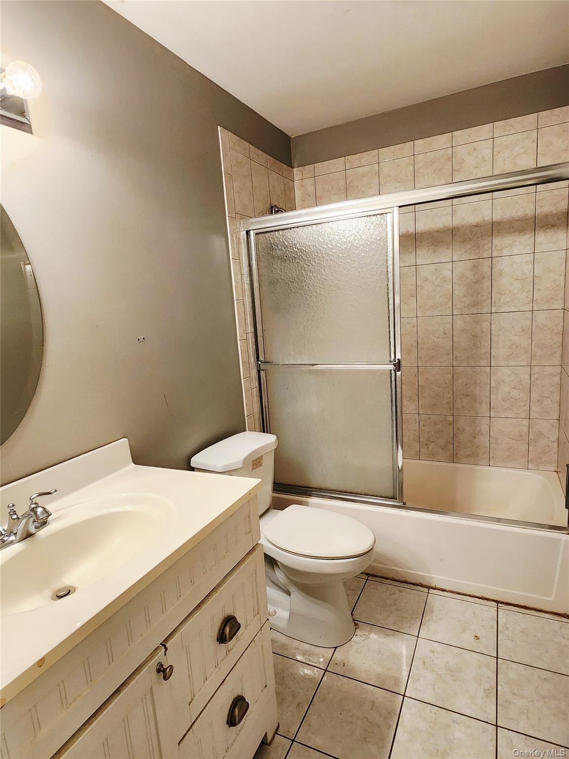 5 Catalpa Court, Bardonia, NY 10954