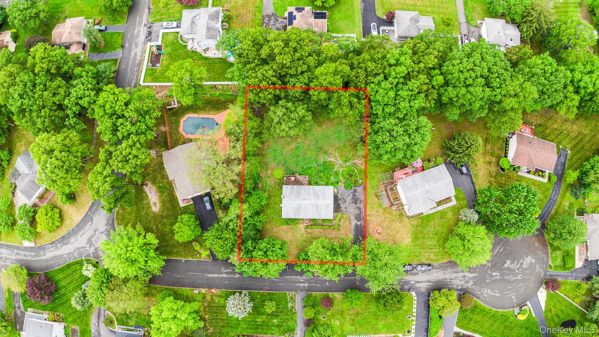 5 Catalpa Court, Bardonia, NY 10954