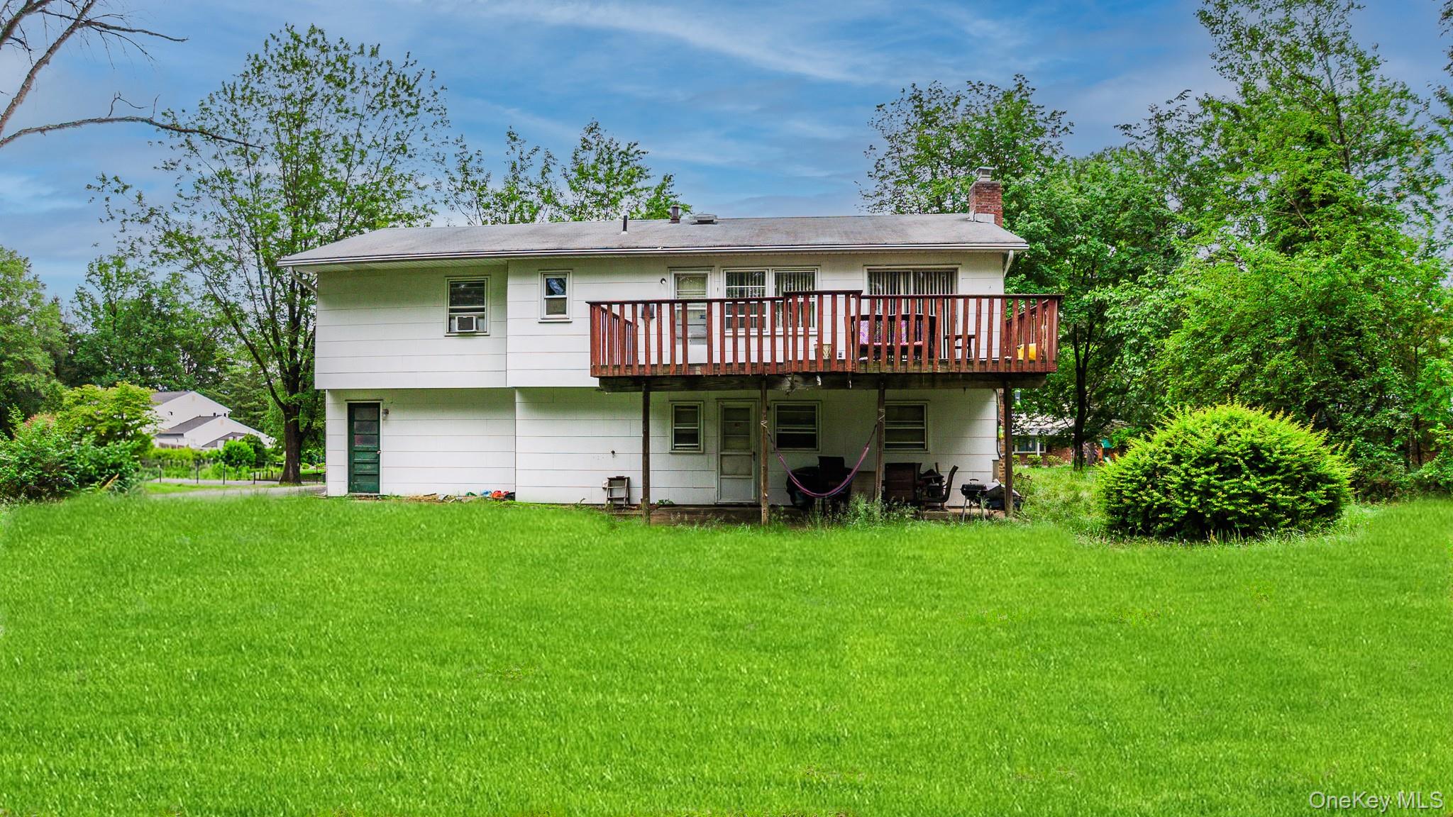 5 Catalpa Court, Bardonia, NY 10954