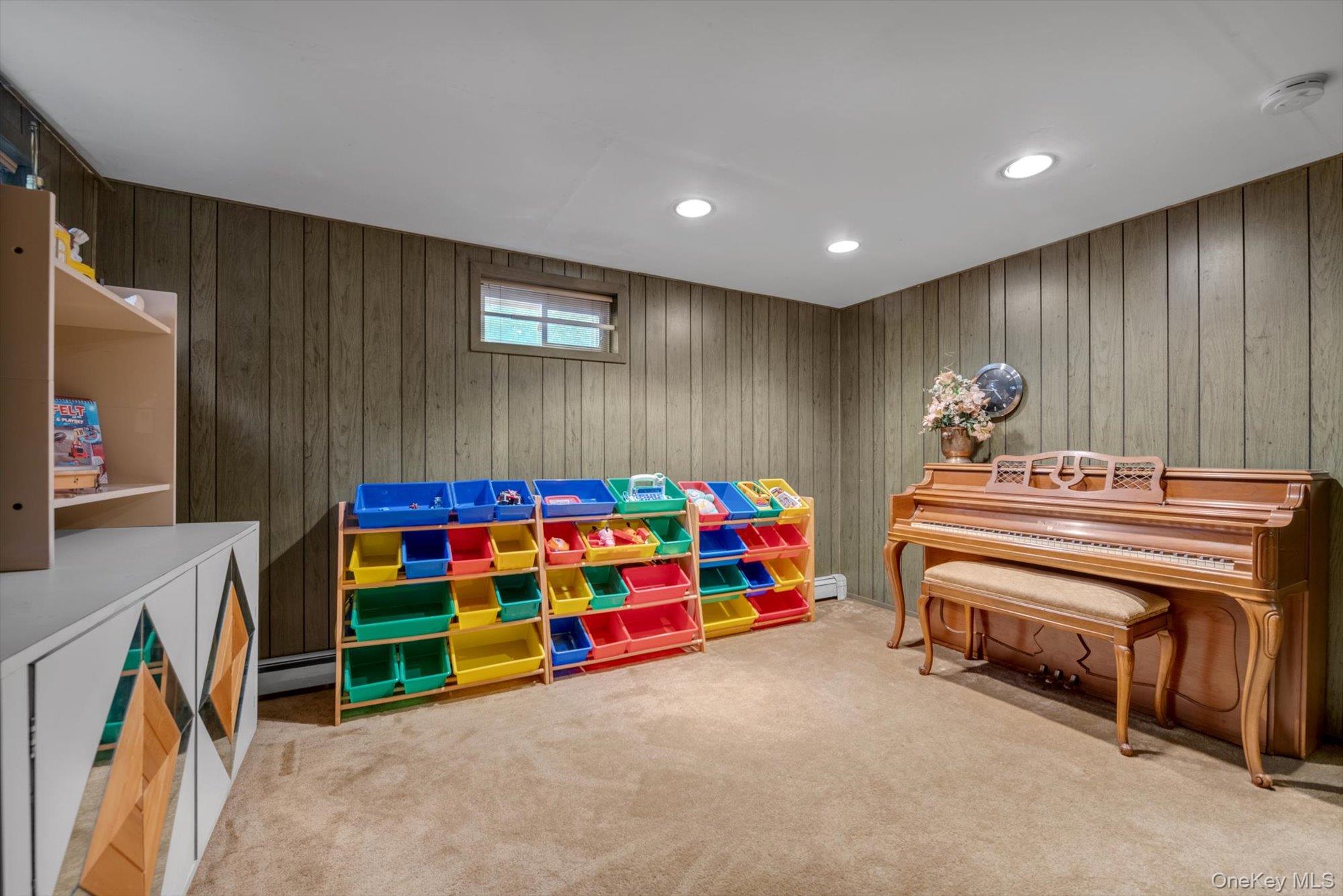 326 4th Street, East Northport, NY 11731