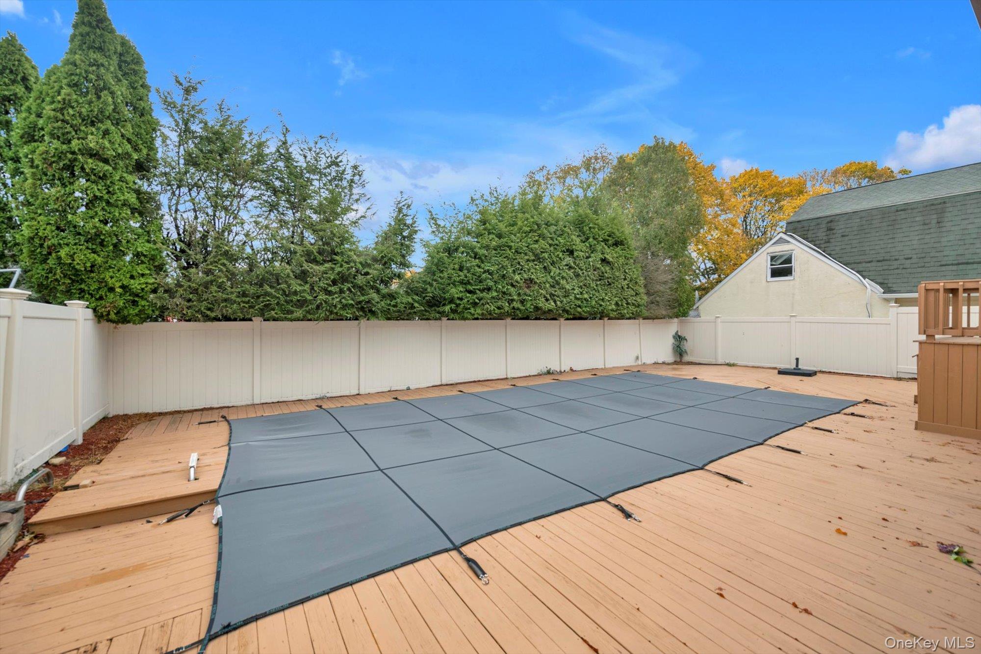 326 4th Street, East Northport, NY 11731