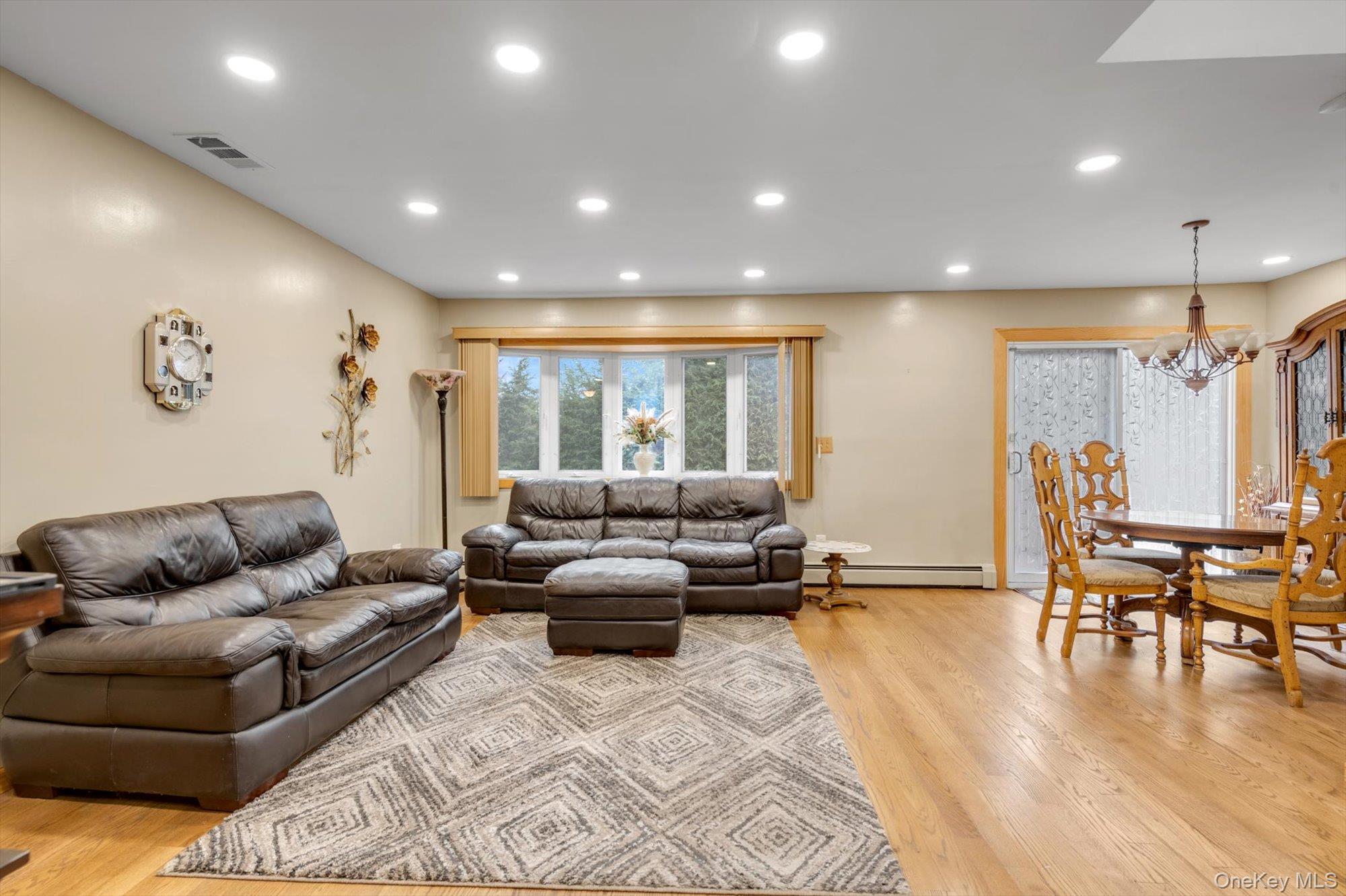 326 4th Street, East Northport, NY 11731