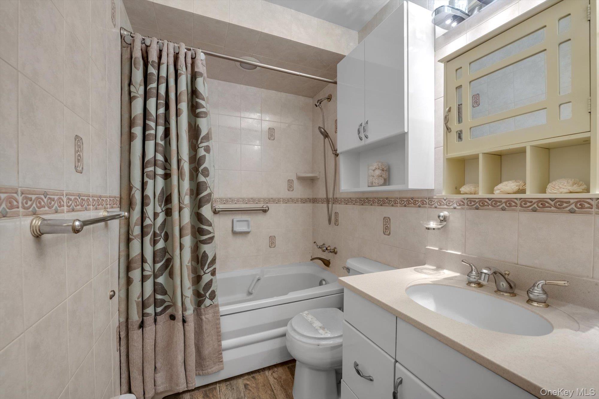 326 4th Street, East Northport, NY 11731