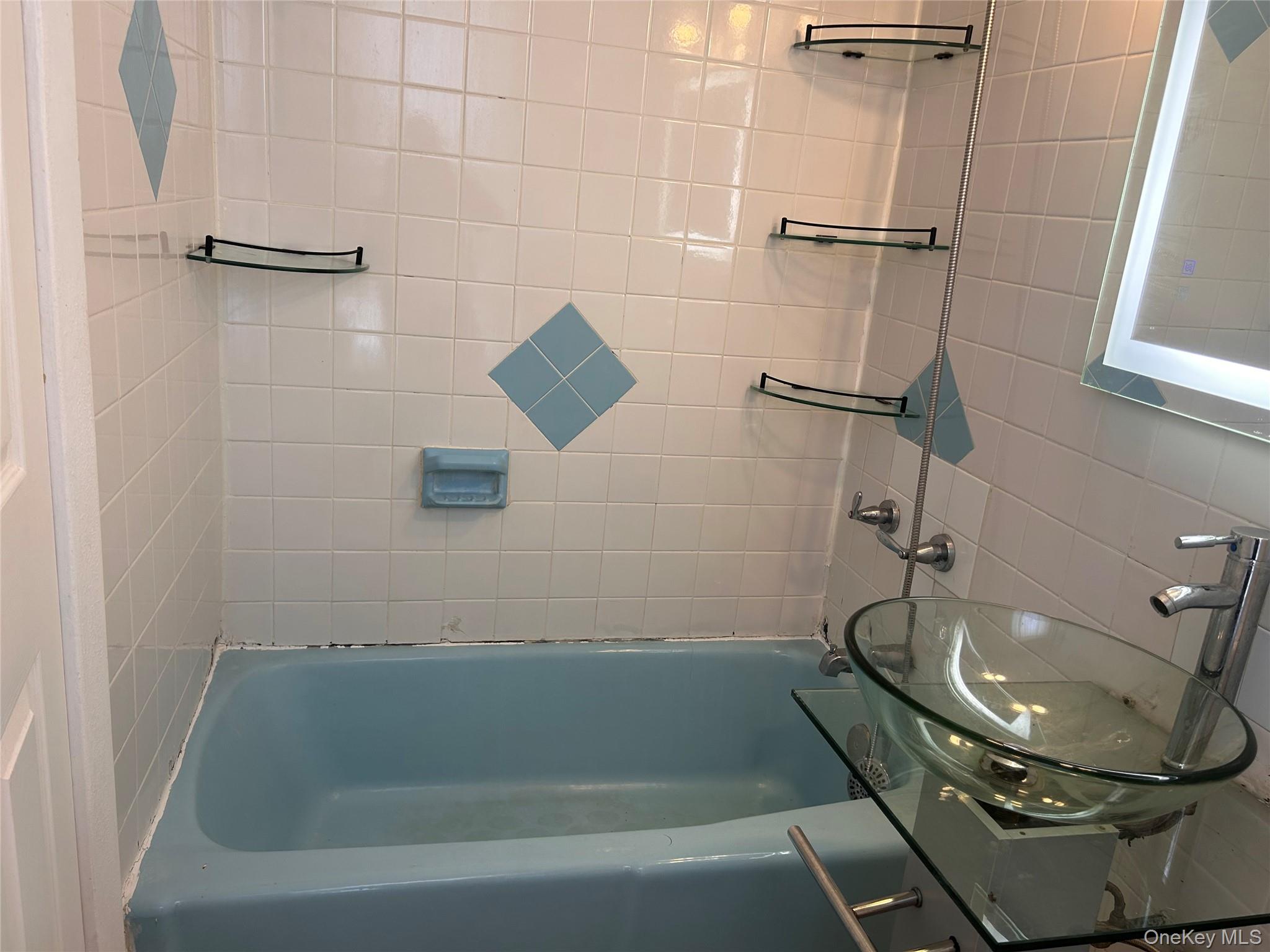 100-24 210th Street, Queens Village, NY 11429