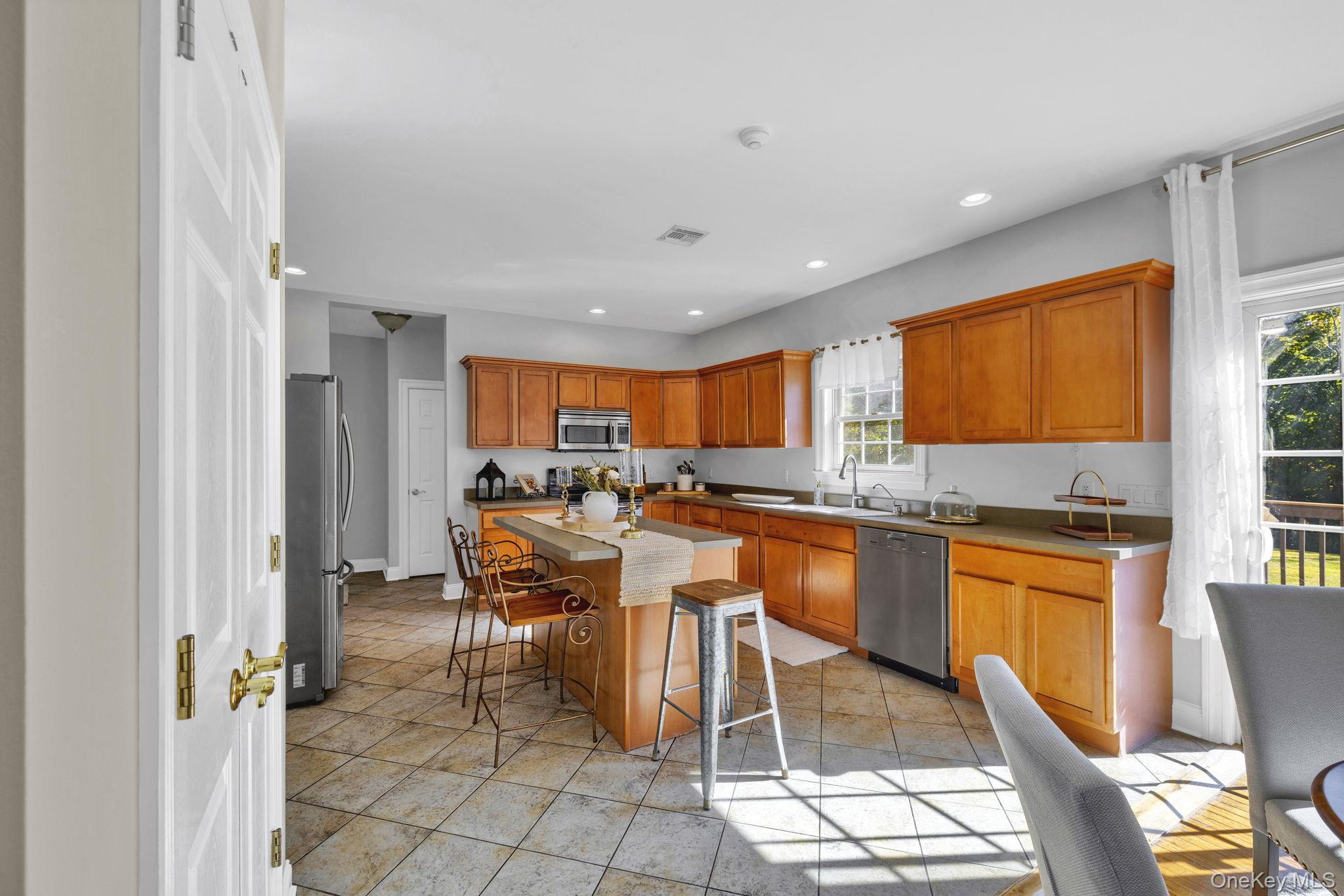 1174 Mountain Road, Port Jervis, NY 12771