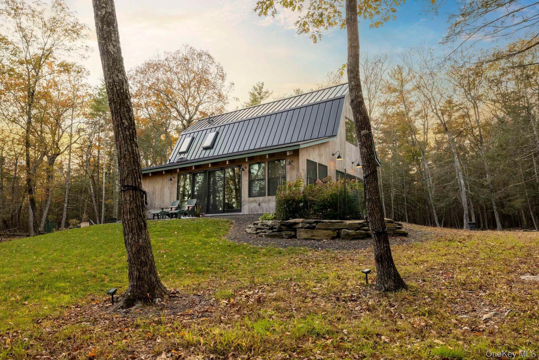 66 Plochmann Lane, Woodstock, NY 12498